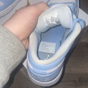 Jordan 1 low, brand new worn once, size 7